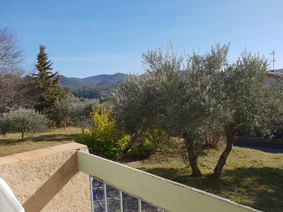 Residence Lou Cigaloun - Ana Location Gréoux-les-Bains Exteriér fotografie