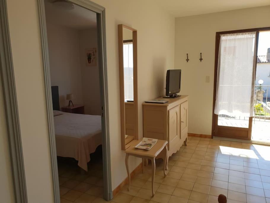 Residence Lou Cigaloun - Ana Location Gréoux-les-Bains Exteriér fotografie