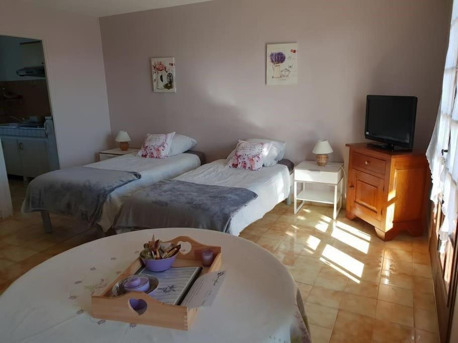 Residence Lou Cigaloun - Ana Location Gréoux-les-Bains Exteriér fotografie