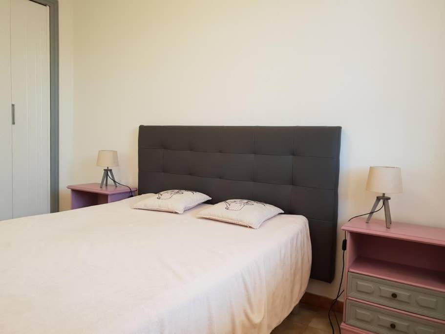 Residence Lou Cigaloun - Ana Location Gréoux-les-Bains Exteriér fotografie